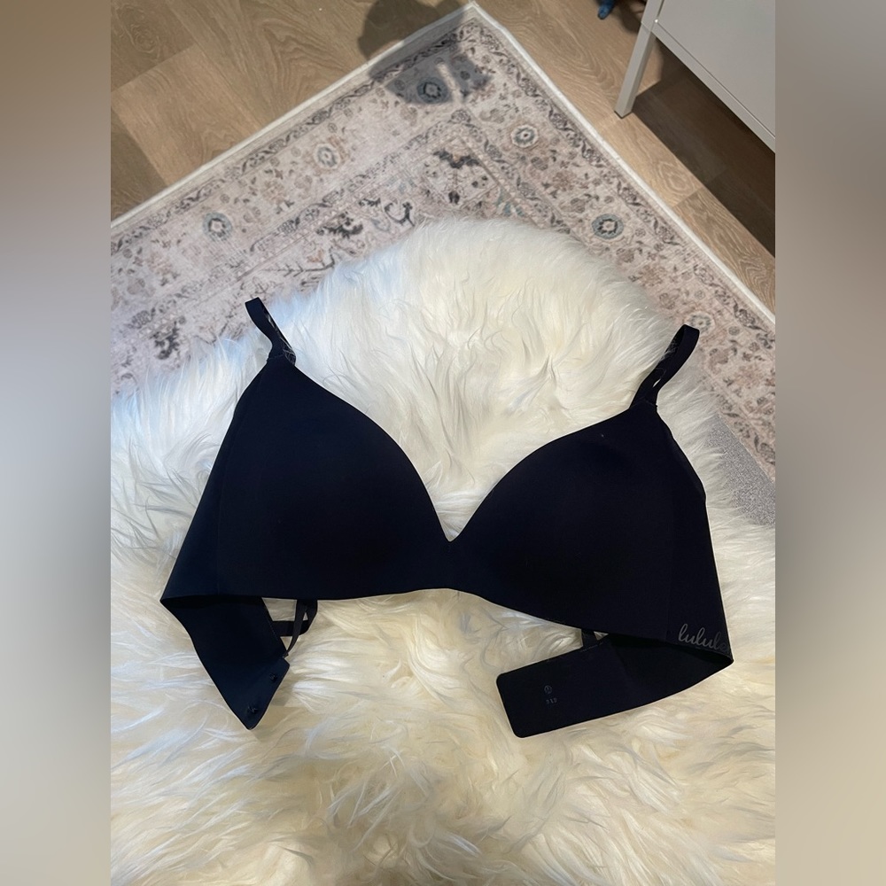 Lululemon bra
